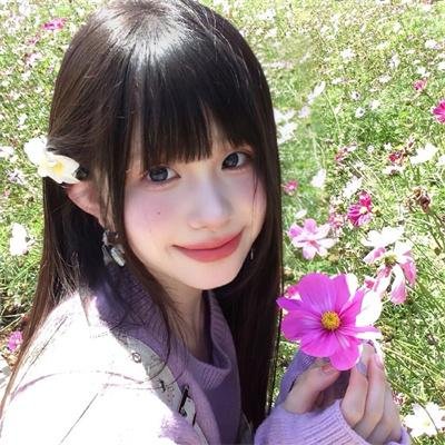 女大学生